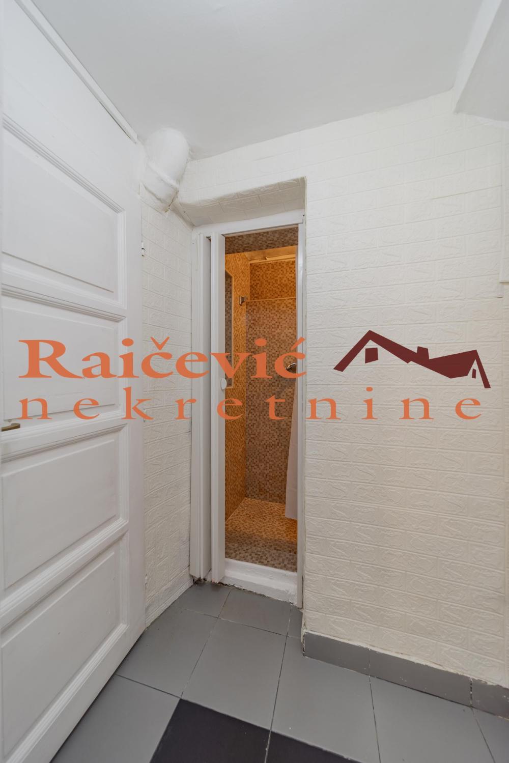 Slika 6 - Molerova, Jednoiposoban stan na prodaju, 40m2, 197.000€