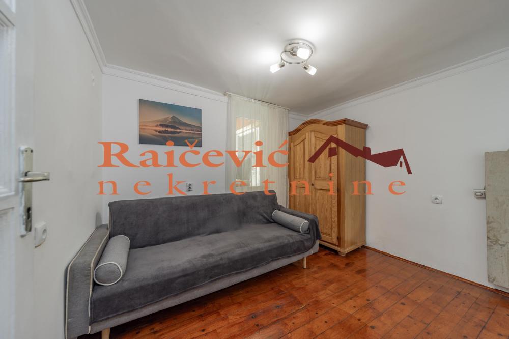 Slika 11 - Molerova, Jednoiposoban stan na prodaju, 40m2, 197.000€