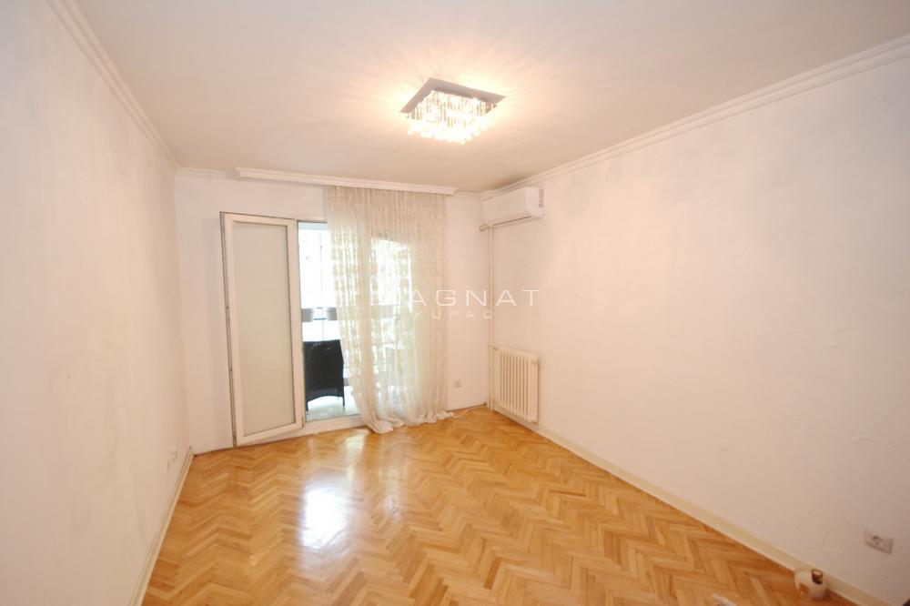 Slika 1 - Četvorosoban stan na prodaju, 105m2, 349.000€