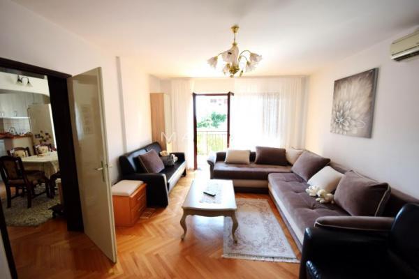 Glavna slika -Solunskih Boraca,  Kuća na prodaju, 238m2, 360.000€