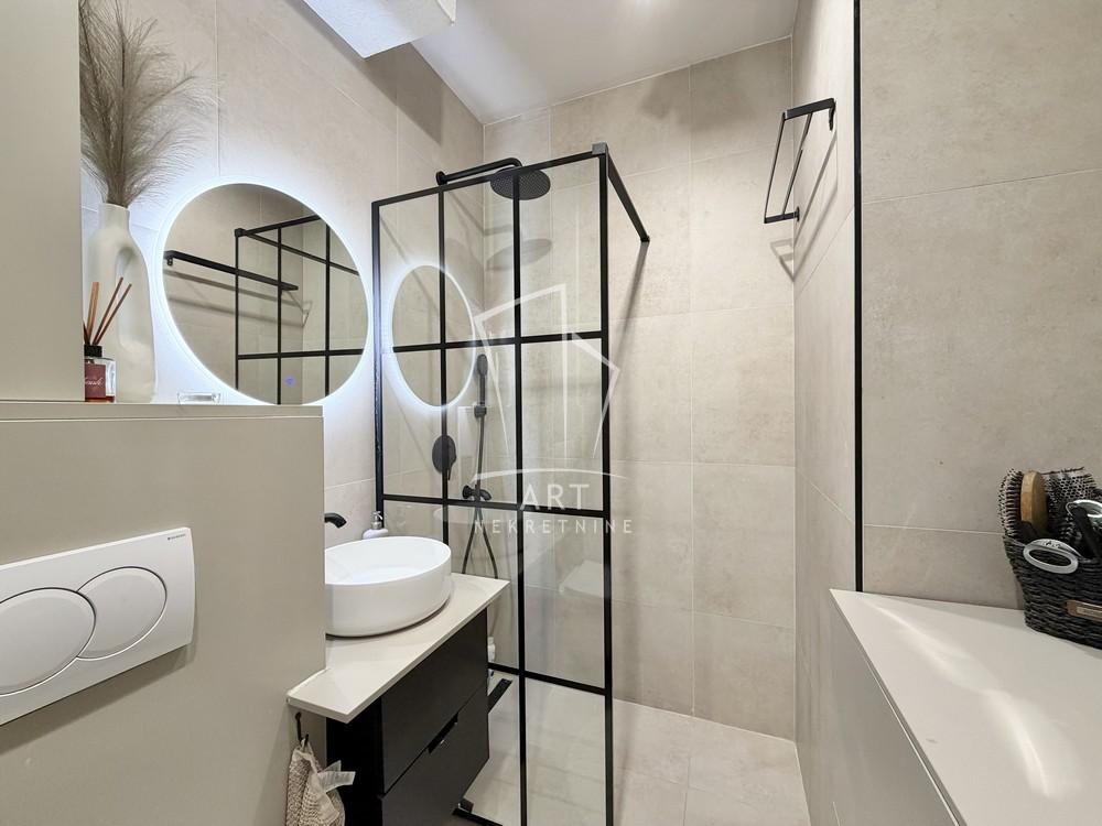 Slika 11 - Dr Nika Miljanića, Dvoiposoban stan na prodaju, 44m2, 165.000€