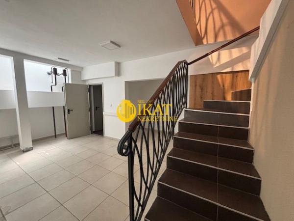 Slika 4 - Cara Nikolaja II,  Lokal na prodaju, 42m2, 530.000€