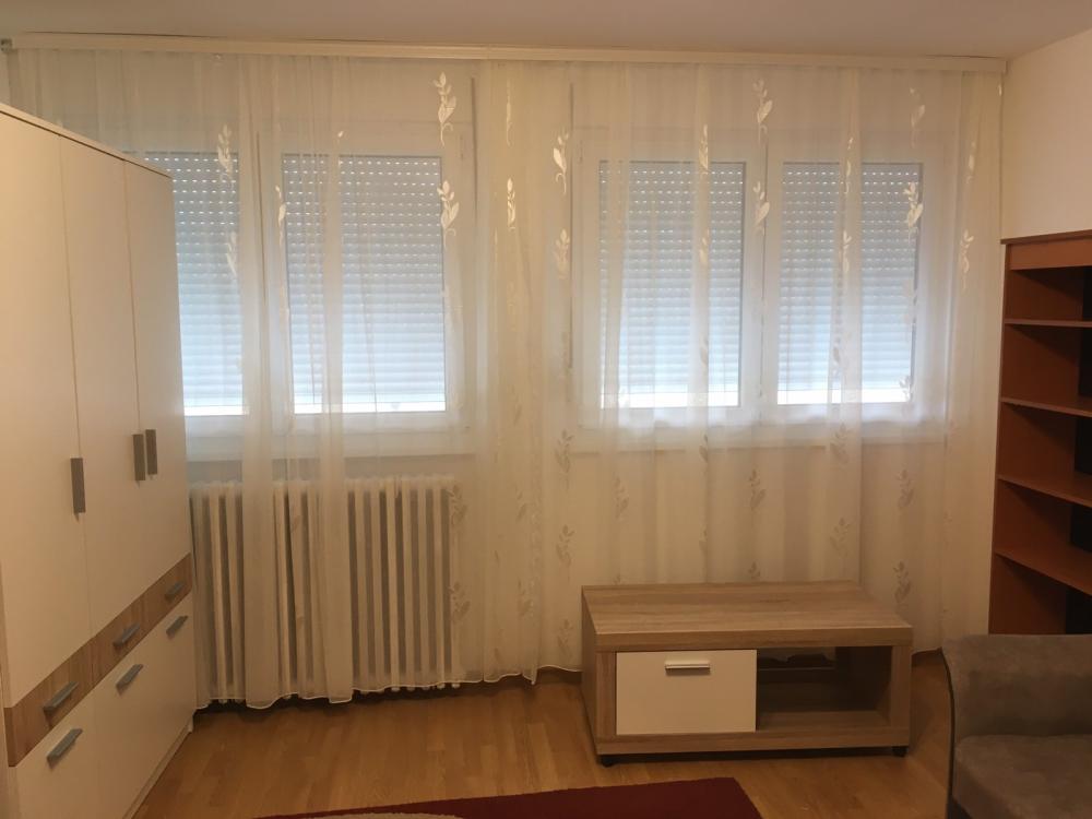 Slika 2 - Pariske komune, Jednoiposoban stan za izdavanje, 42m2, 500€