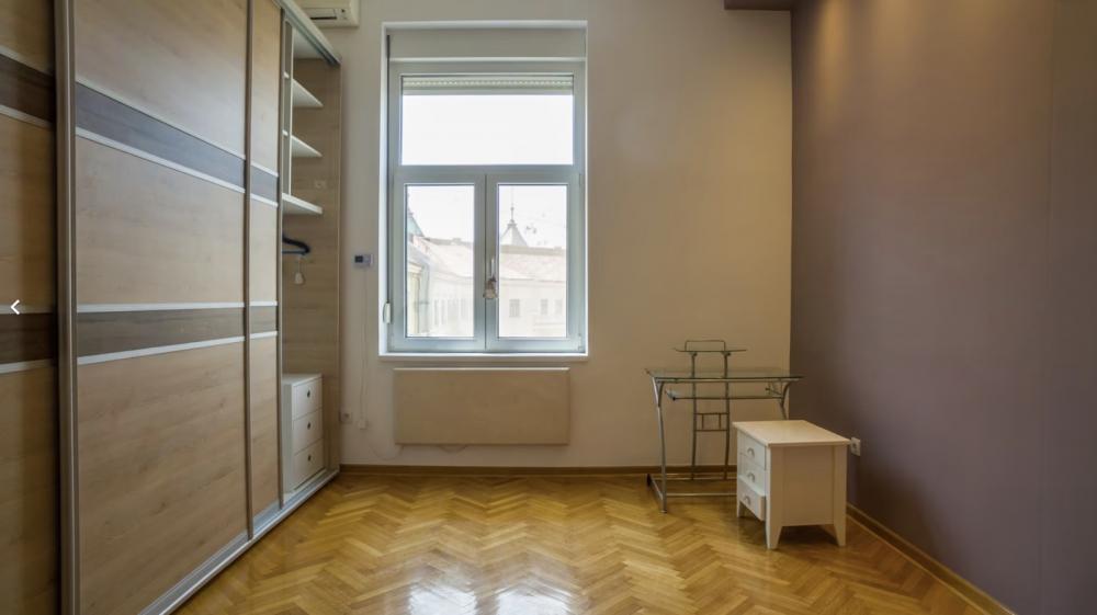 Slika 4 - Resavska, Četvorosoban stan za izdavanje, 100m2, 1.000€