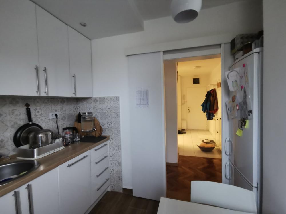 Slika 2 - Čingrijina, Trosoban stan za izdavanje, 64m2, 770€