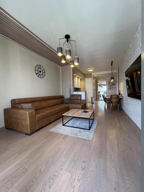 Slika 2 - Hercegovačka, Trosoban stan za izdavanje, 83m2, 1.900€