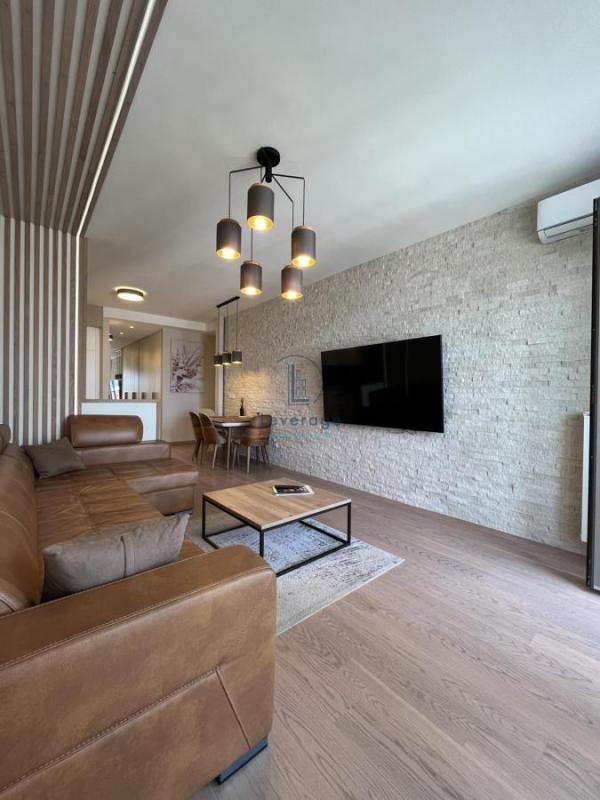 Slika 3 - Hercegovačka, Trosoban stan za izdavanje, 83m2, 1.900€