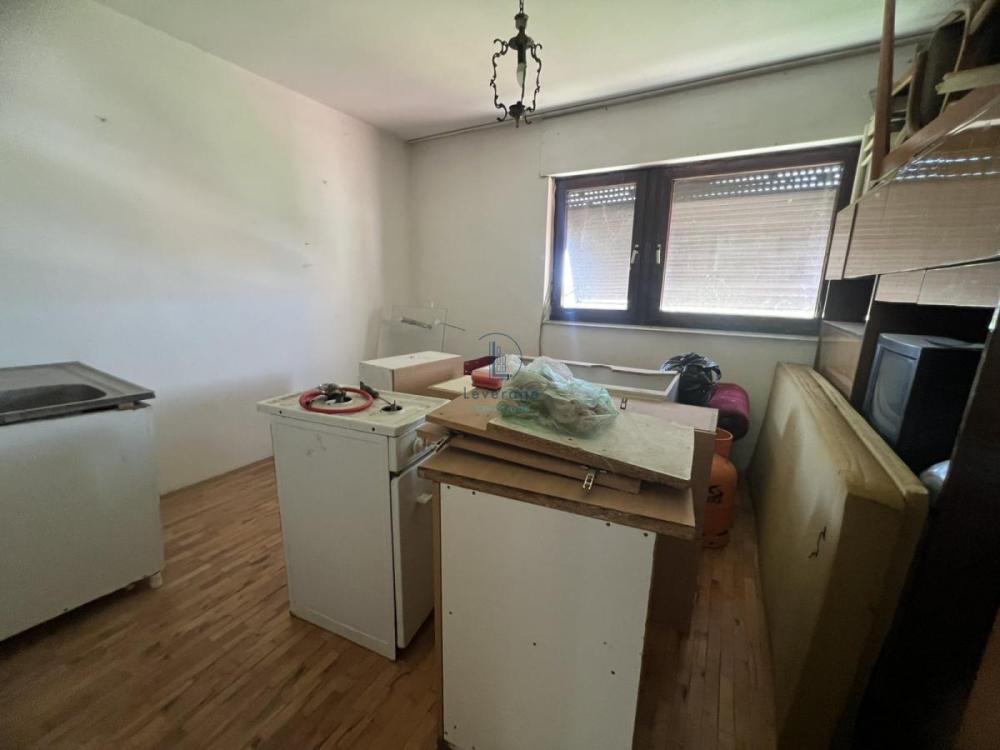 Slika 4 -  Kuća na prodaju, 255m2, 75.000€