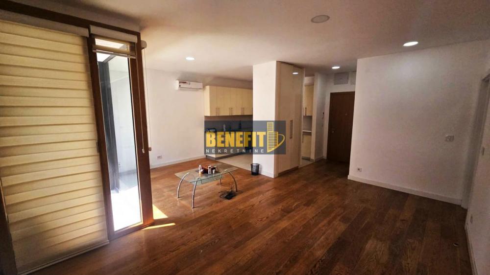 Slika 4 - Dvosoban stan za izdavanje, 66m2, 870€