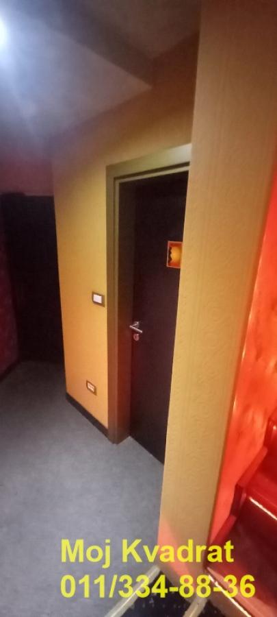Slika 11 -  Lokal za izdavanje, 240m2, 1.400€
