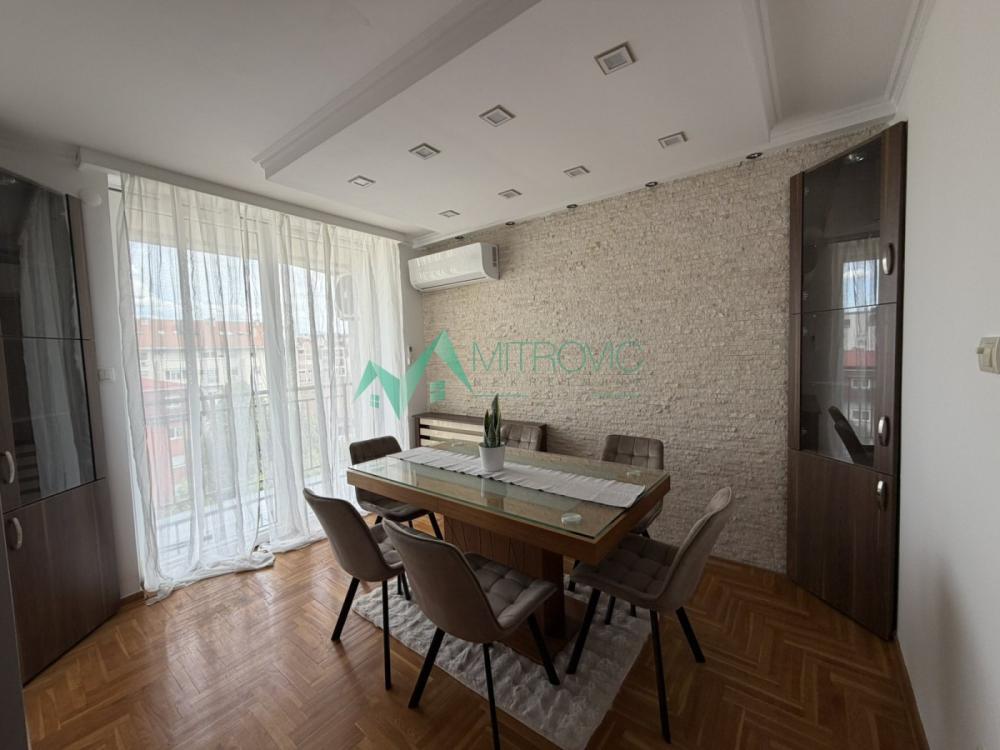 Slika 2 - Četvoroiposoban stan za izdavanje, 103m2, 1.200€