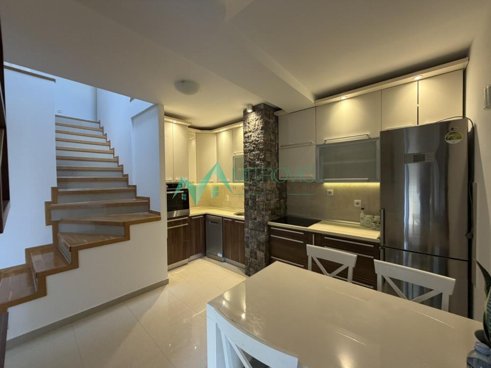 Slika 4 - Četvoroiposoban stan za izdavanje, 103m2, 1.200€