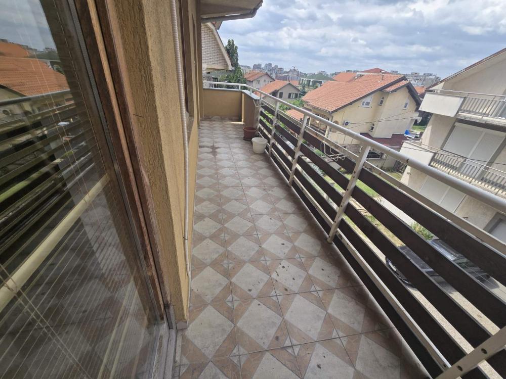 Slika 8 - Vojvode Vlahovića, Četvorosoban stan za izdavanje, 100m2, 550€