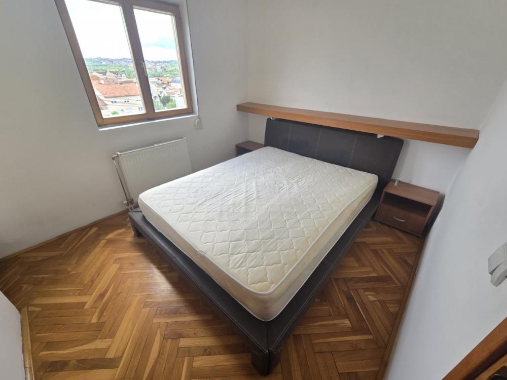 Slika 4 - Vojvode Vlahovića, Četvorosoban stan za izdavanje, 100m2, 550€