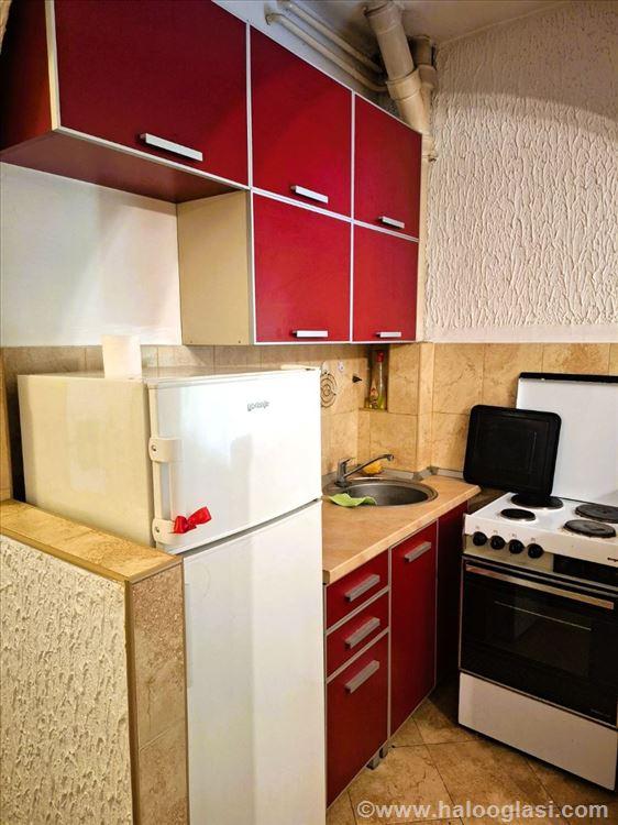 Slika 2 - Zdravka Čelara, Jednosoban stan za izdavanje, 30m2, 320€