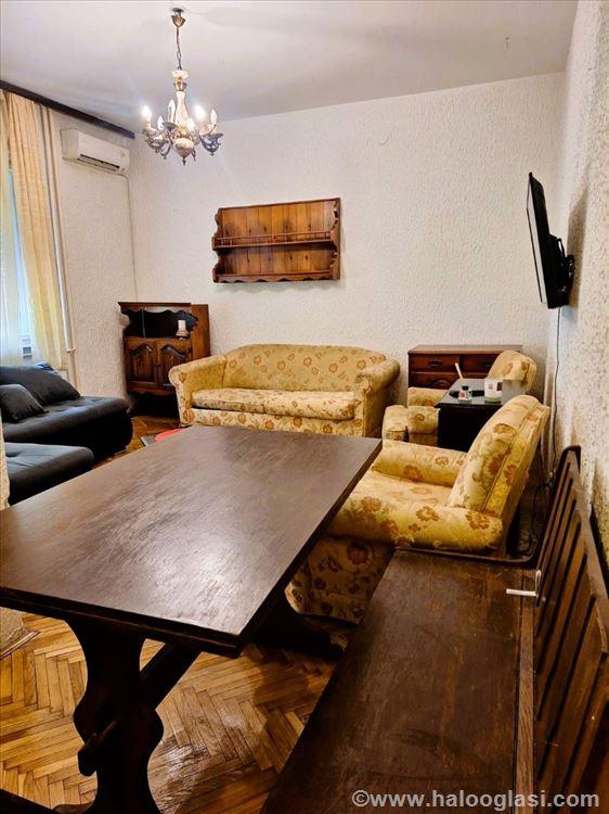 Slika 1 - Zdravka Čelara, Jednosoban stan za izdavanje, 30m2, 320€