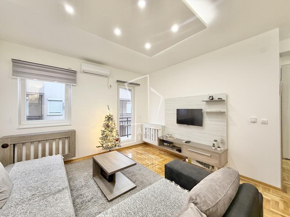 Slika 1 - Miljana Miljanića, Dvosoban stan za izdavanje, 42m2, 400€