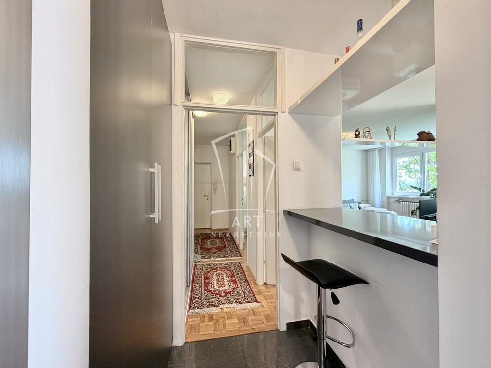Slika 5 - Luke Vojvodića, Dvosoban stan na prodaju, 59m2, 155.000€