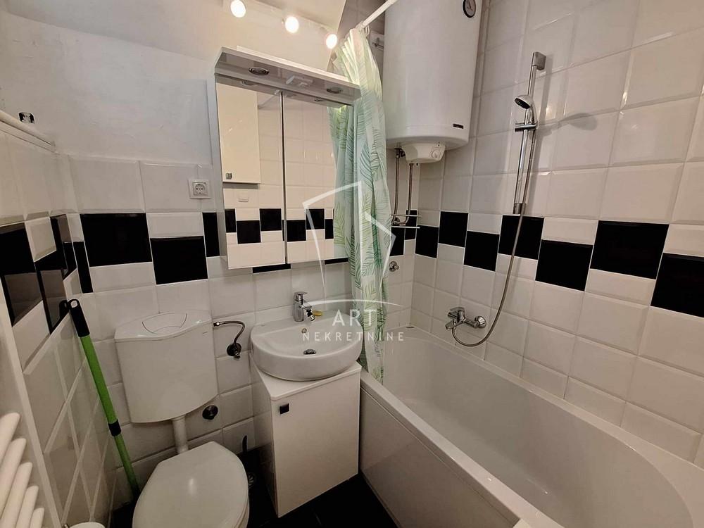 Slika 11 - Milentija Popovića, Dvoiposoban stan za izdavanje, 67m2, 700€