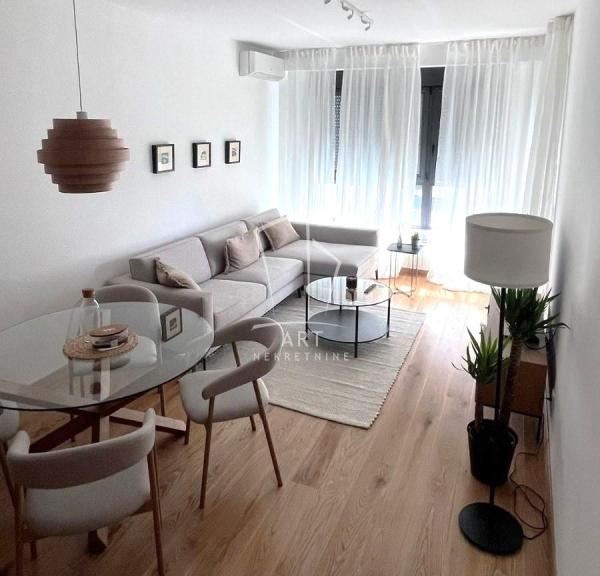 Glavna slika -Vojvode Stepe, Dvosoban stan za izdavanje, 47m2, 800€