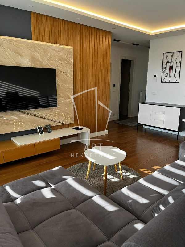 Slika 1 - Vojislava Nanovića, Dvosoban stan za izdavanje, 52m2, 800€