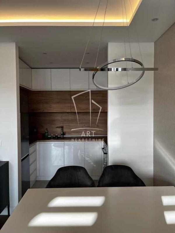 Slika 6 - Vojislava Nanovića, Dvosoban stan za izdavanje, 52m2, 800€