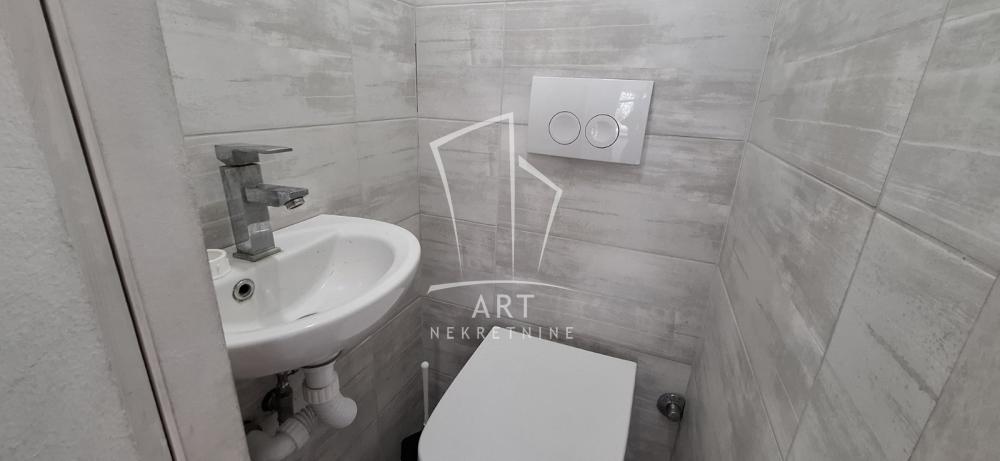 Slika 4 - Bulevar Kralja Aleksandra,  Lokal za izdavanje, 15m2, 900€