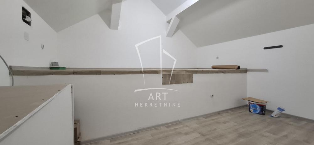 Slika 7 - Bulevar Kralja Aleksandra,  Lokal za izdavanje, 15m2, 900€
