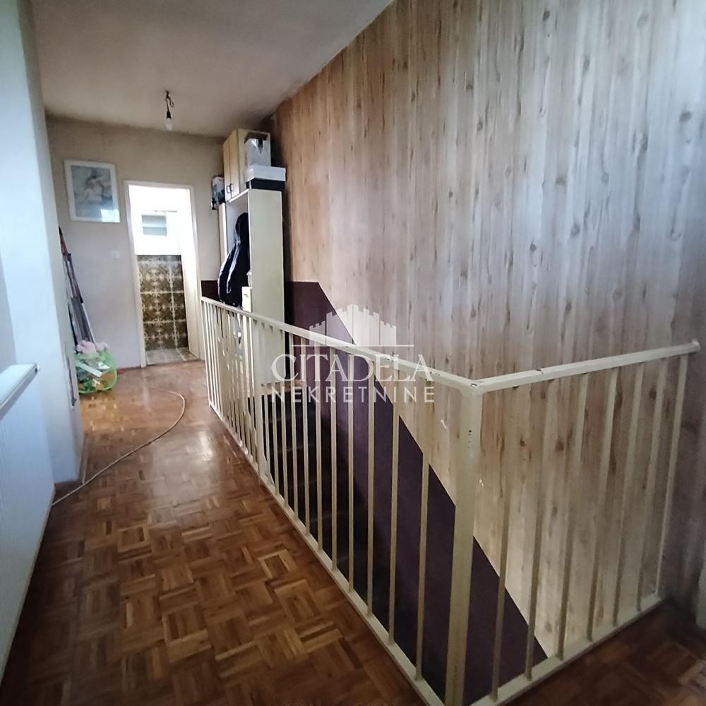 Slika 9 - Mike Ćurčića,  Kuća na prodaju, 140m2, 180.000€