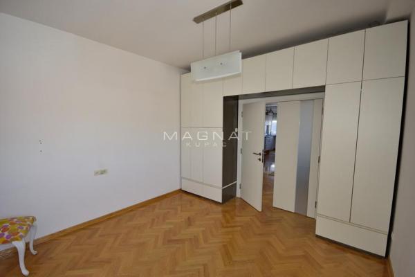 Slika 1 - Zahumska, Četvorosoban stan na prodaju, 125m2, 398.000€