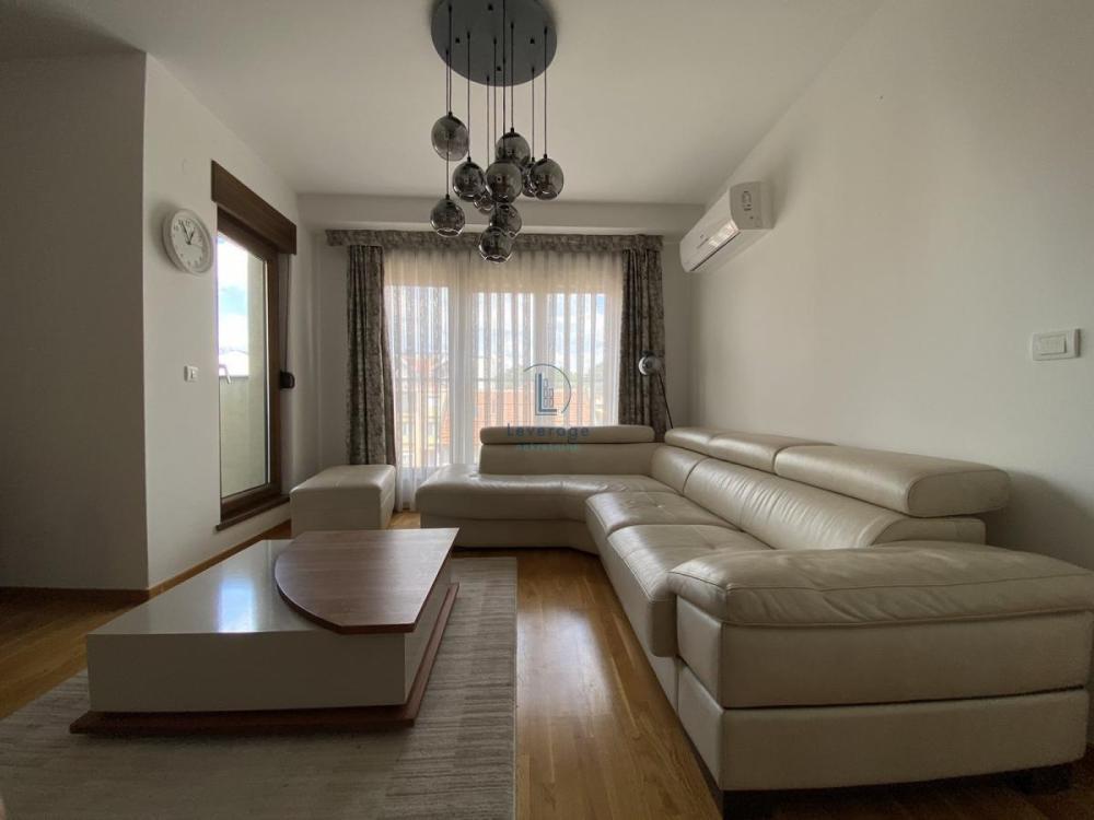 Glavna slika -Vojvode Blažete, Trosoban stan za izdavanje, 64m2, 850€