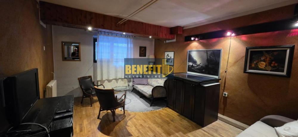 Slika 1 -  Lokal za izdavanje, 26m2, 250€