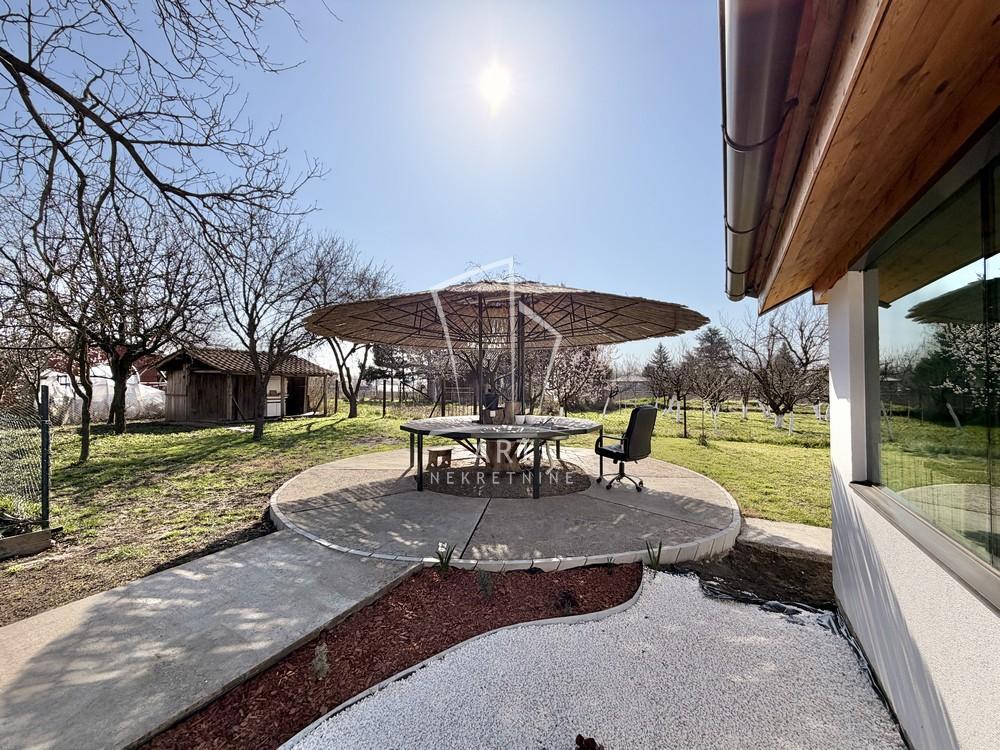 Glavna slika -Jezerska, Kuća na prodaju, 68m2, 95.000€