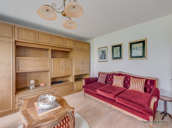Slika 2 - Bulevar Zorana Đinđića, Dvoiposoban stan na prodaju, 49m2, 195.000€