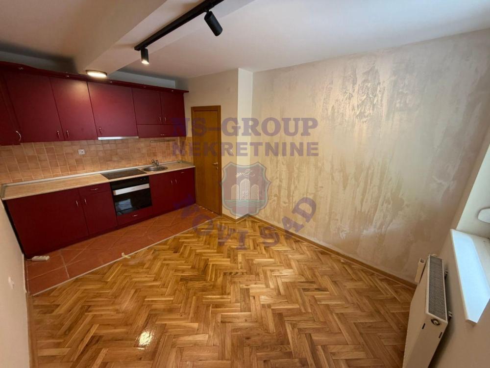 Glavna slika -Jednoiposoban stan na prodaju, 27m2, 106.950€