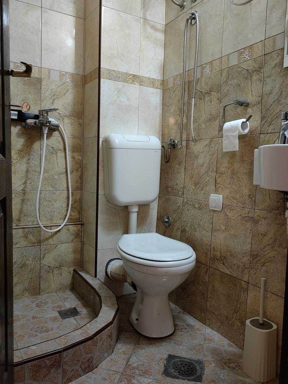 Slika 1 - Jurija Gagarina 229,  Lokal za izdavanje, 36m2, 320€