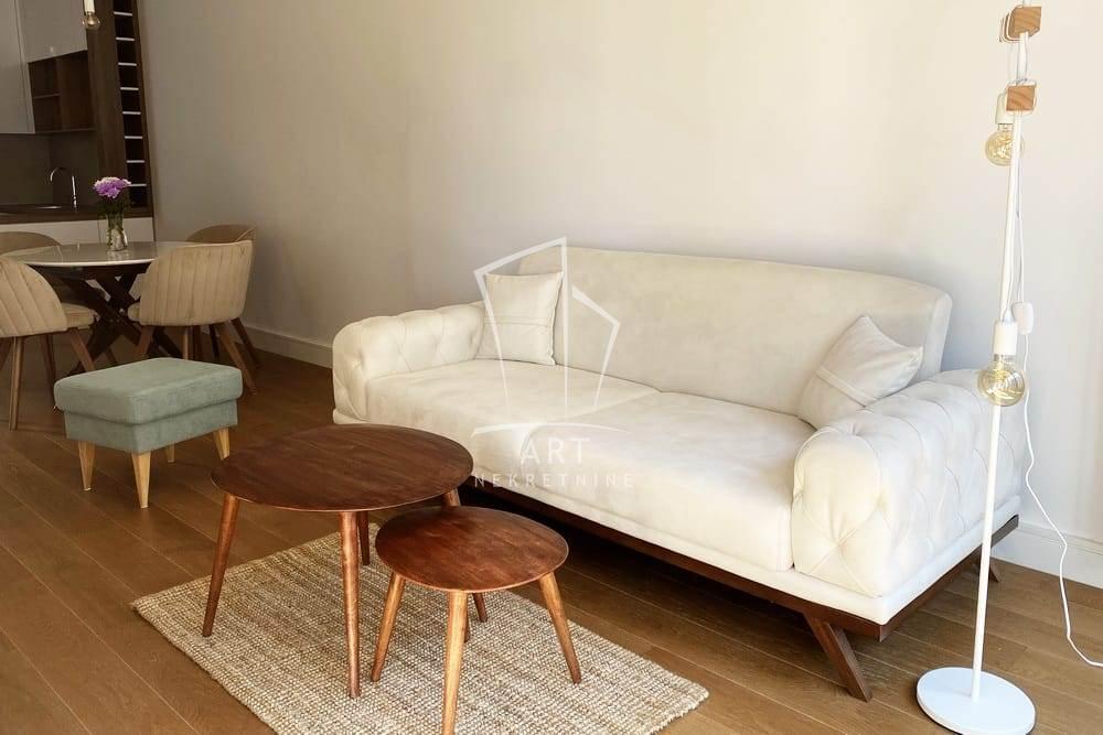 Slika 1 - Sarajevska, Dvosoban stan za izdavanje, 61m2, 1.450€