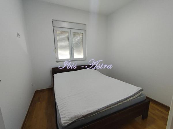 Slika 11 - Ruže Jovanović, Četvorosoban stan za izdavanje, 127m2, 850€