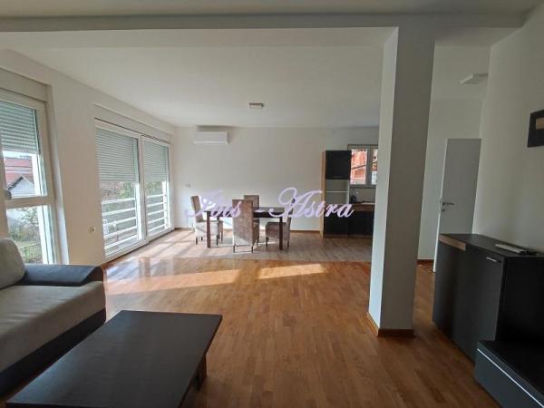 Slika 4 - Ruže Jovanović, Četvorosoban stan za izdavanje, 127m2, 850€