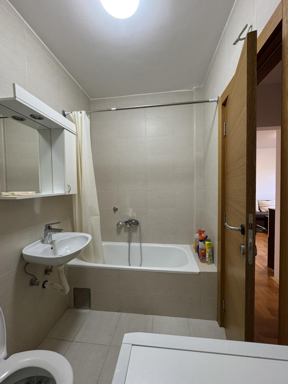 Slika 5 - Bulevar Peka Dapčevića, Dvosoban stan za izdavanje, 45m2, 400€