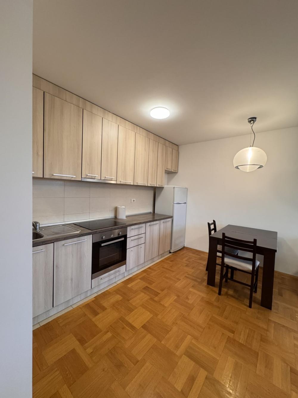 Slika 2 - Bulevar Peka Dapčevića, Dvosoban stan za izdavanje, 45m2, 400€