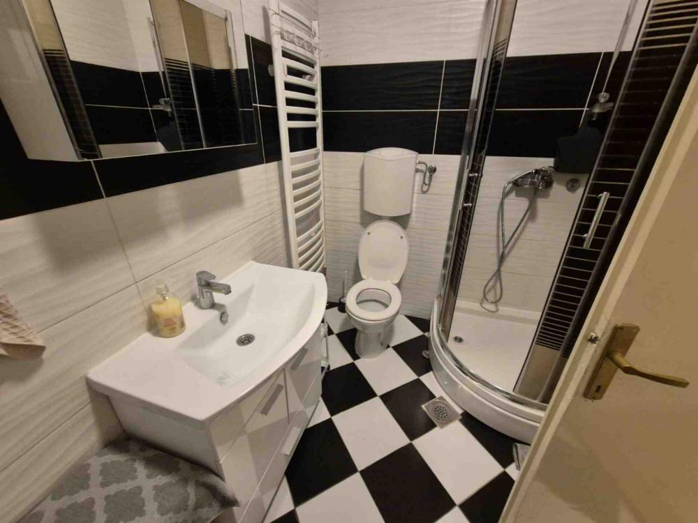 Slika 1 - Lagumska, Dvosoban stan za izdavanje, 57m2, 600€