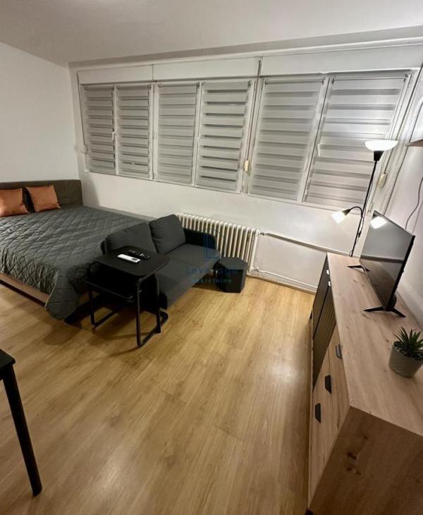 Slika 1 - Jednosoban stan za izdavanje, 23m2, 370€