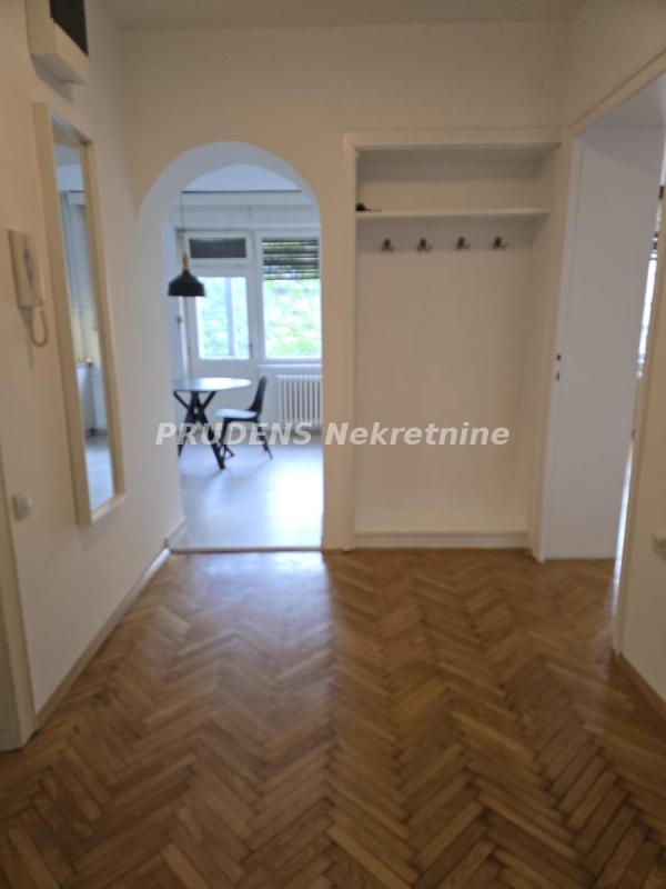 Slika 8 - Admirala Geprata, Dvosoban stan za izdavanje, 72m2, 800€