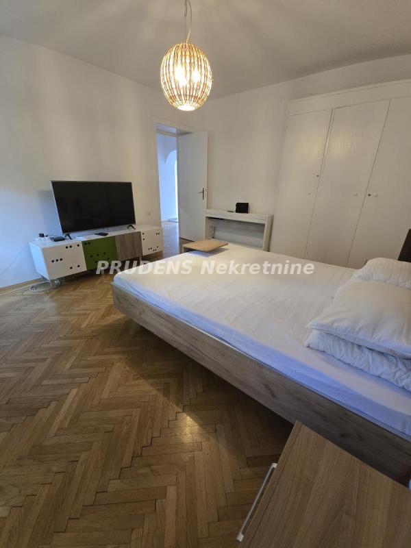 Slika 4 - Admirala Geprata, Dvosoban stan za izdavanje, 72m2, 800€