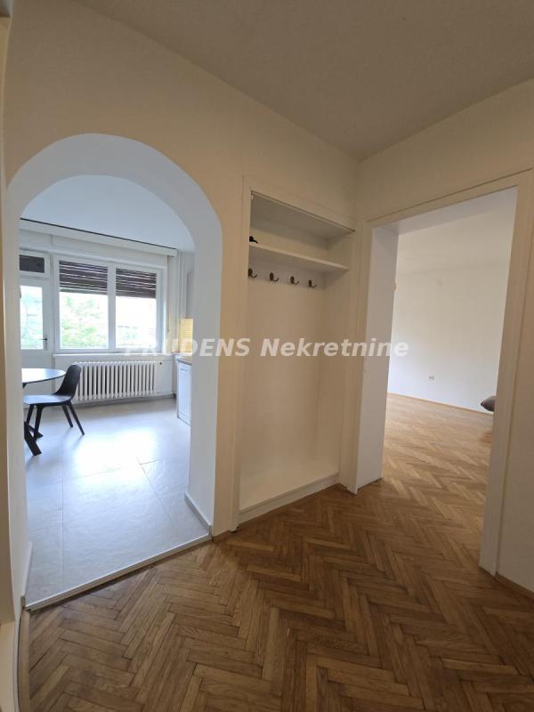 Slika 10 - Admirala Geprata, Dvosoban stan za izdavanje, 72m2, 800€