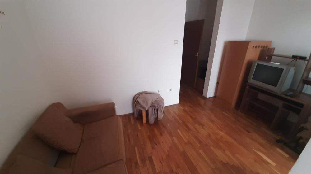 Slika 1 - Jednosoban stan za izdavanje, 24m2, 250€