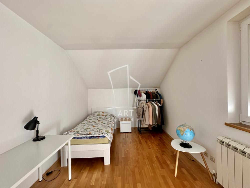 Slika 8 - Anice Savić Rebac,  Kuća za izdavanje, 320m2, 2.300€