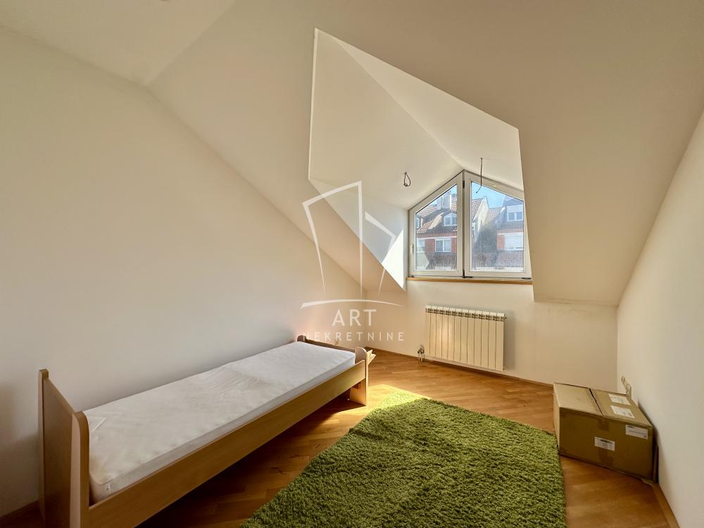 Slika 6 - Anice Savić Rebac,  Kuća za izdavanje, 320m2, 2.300€