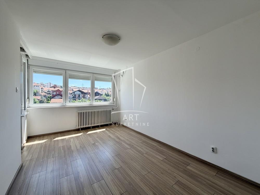 Slika 2 - Braće Srnić, Trosoban stan na prodaju, 73m2, 210.000€